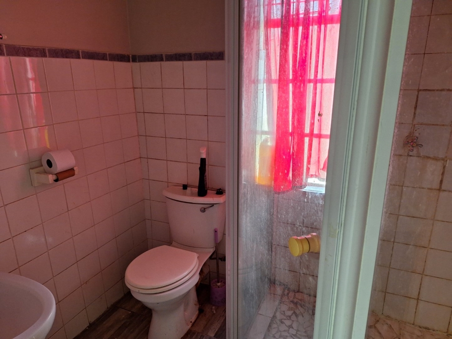 4 Bedroom Property for Sale in Swartkops Eastern Cape